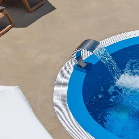 Apollon 2 Hotel