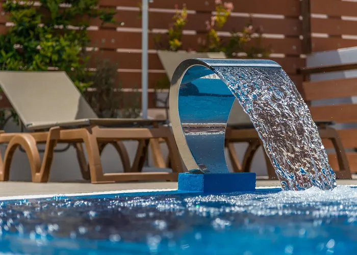 Отель Apollon 2 *